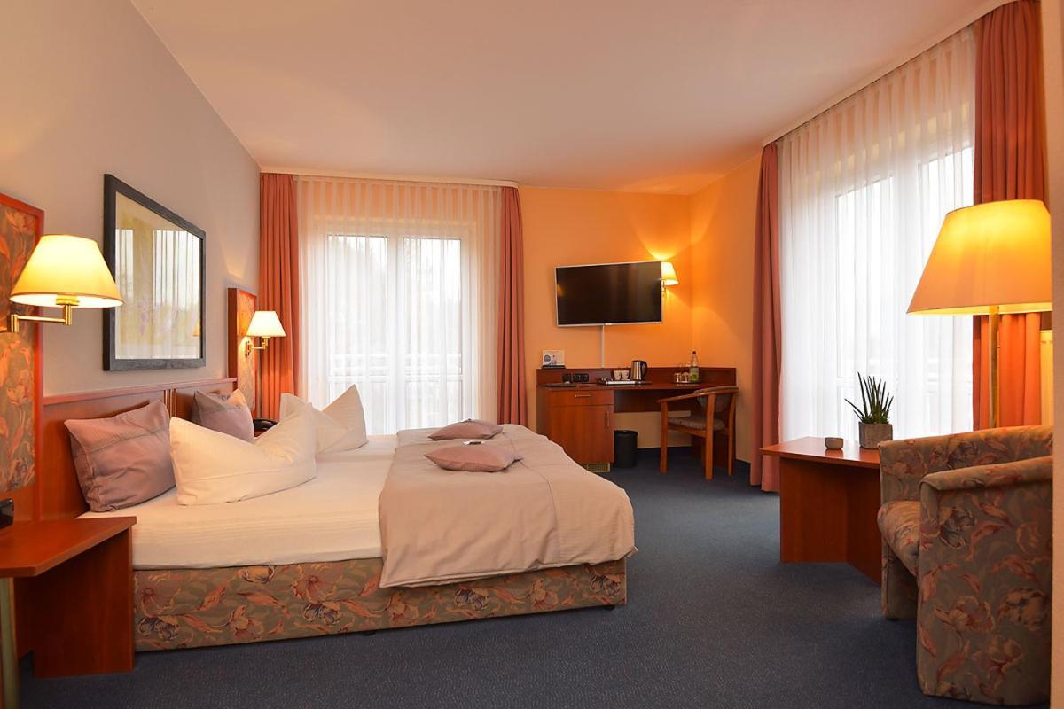 Altstadthotel An Der Werra Meiningen Extérieur photo