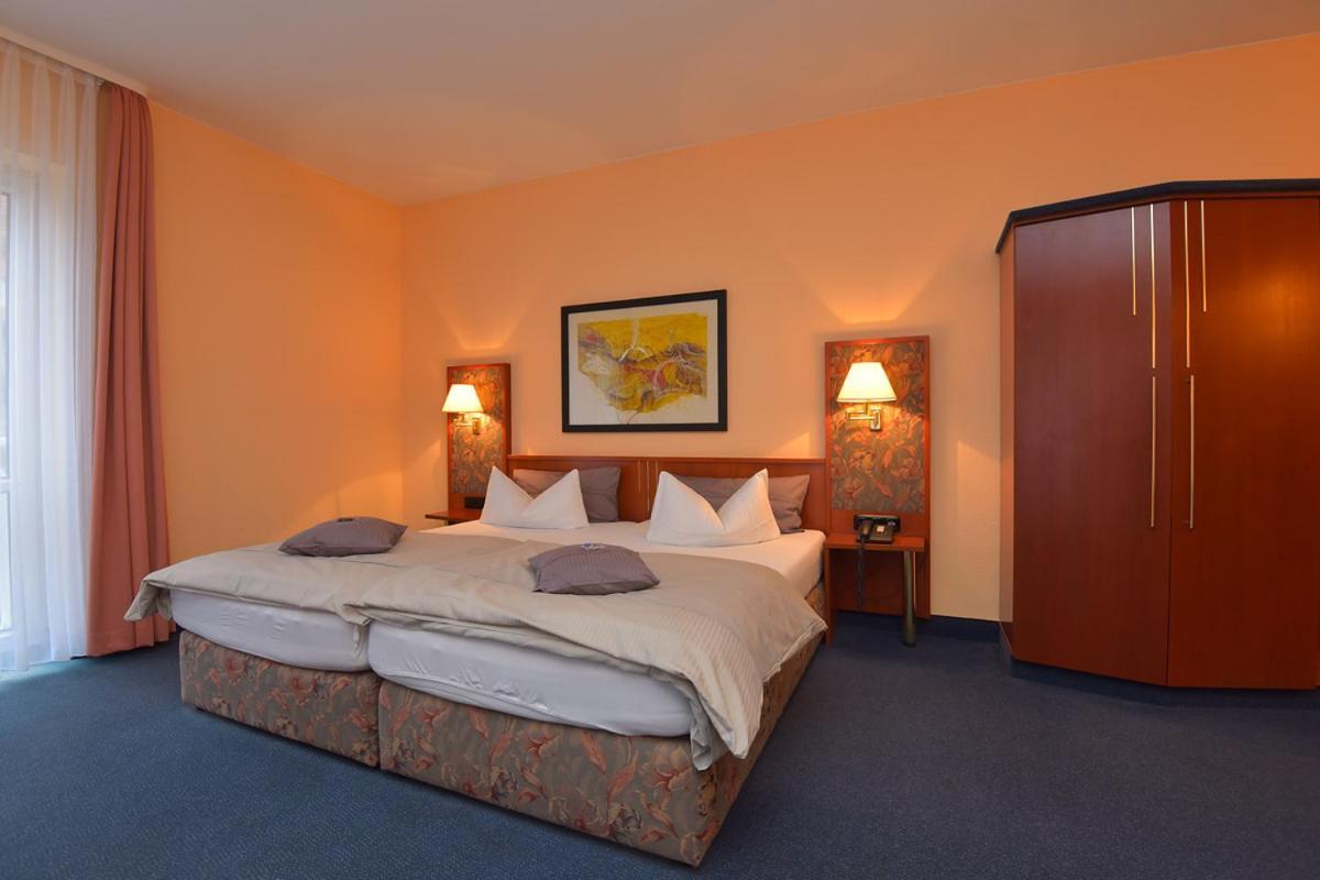 Altstadthotel An Der Werra Meiningen Extérieur photo