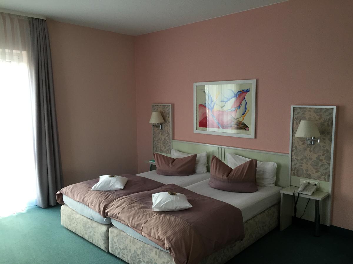 Altstadthotel An Der Werra Meiningen Extérieur photo