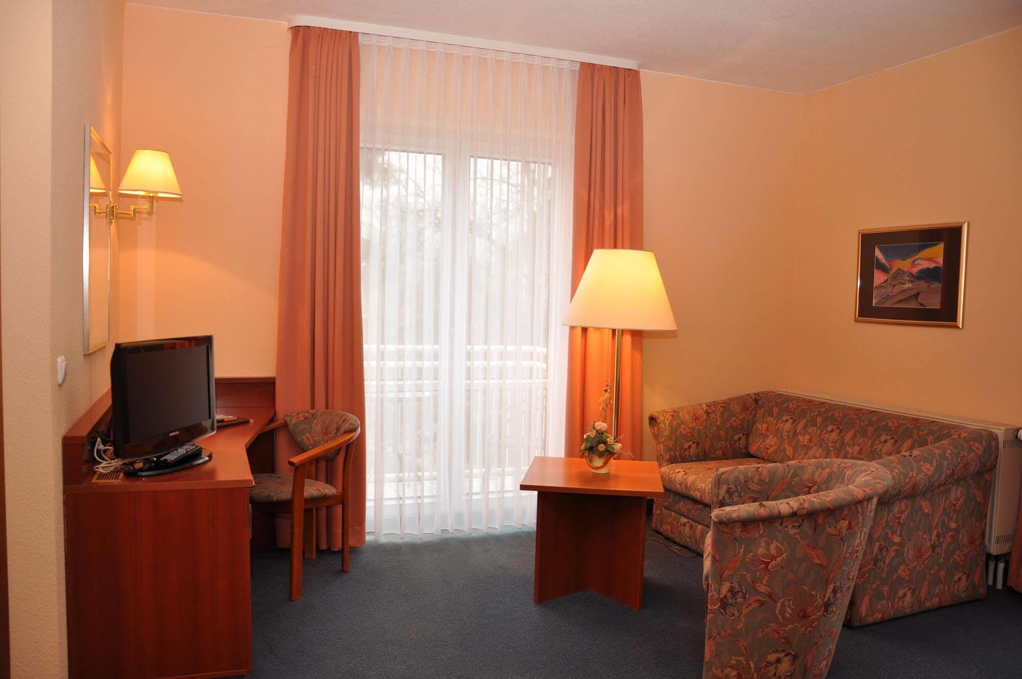 Altstadthotel An Der Werra Meiningen Extérieur photo